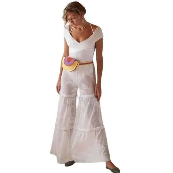 Les Friday Women's White Beach Pants Wide Leg Size S Resort Wear Knit wear NWT - Picture 1 of 15